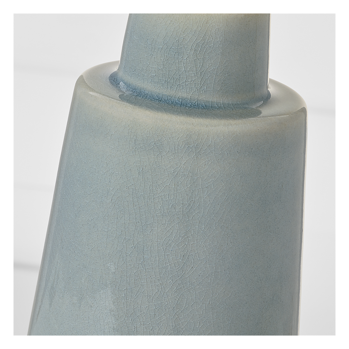 Vessel Medium Table Lamp