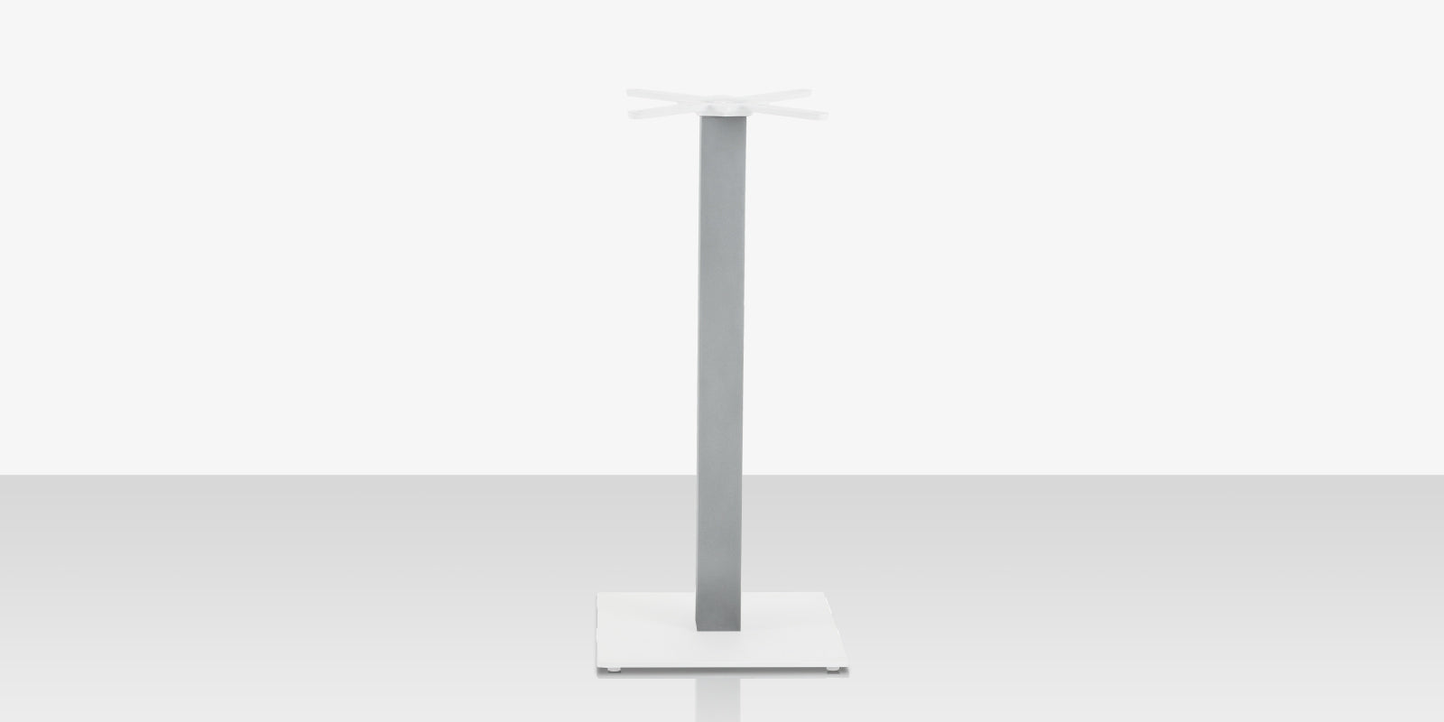 Verona Small Square Bar Pole