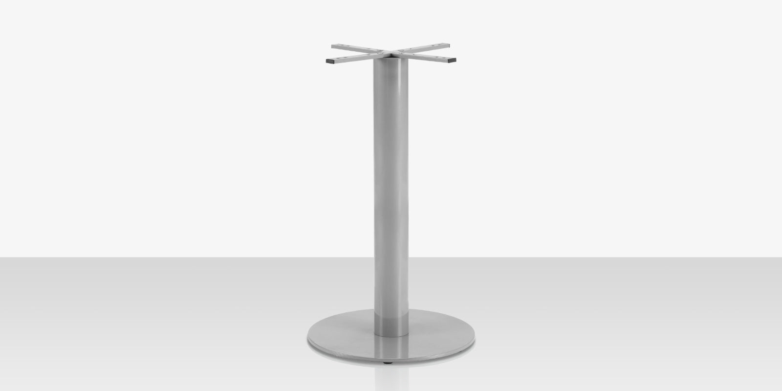Verona Large Round Bar Pole