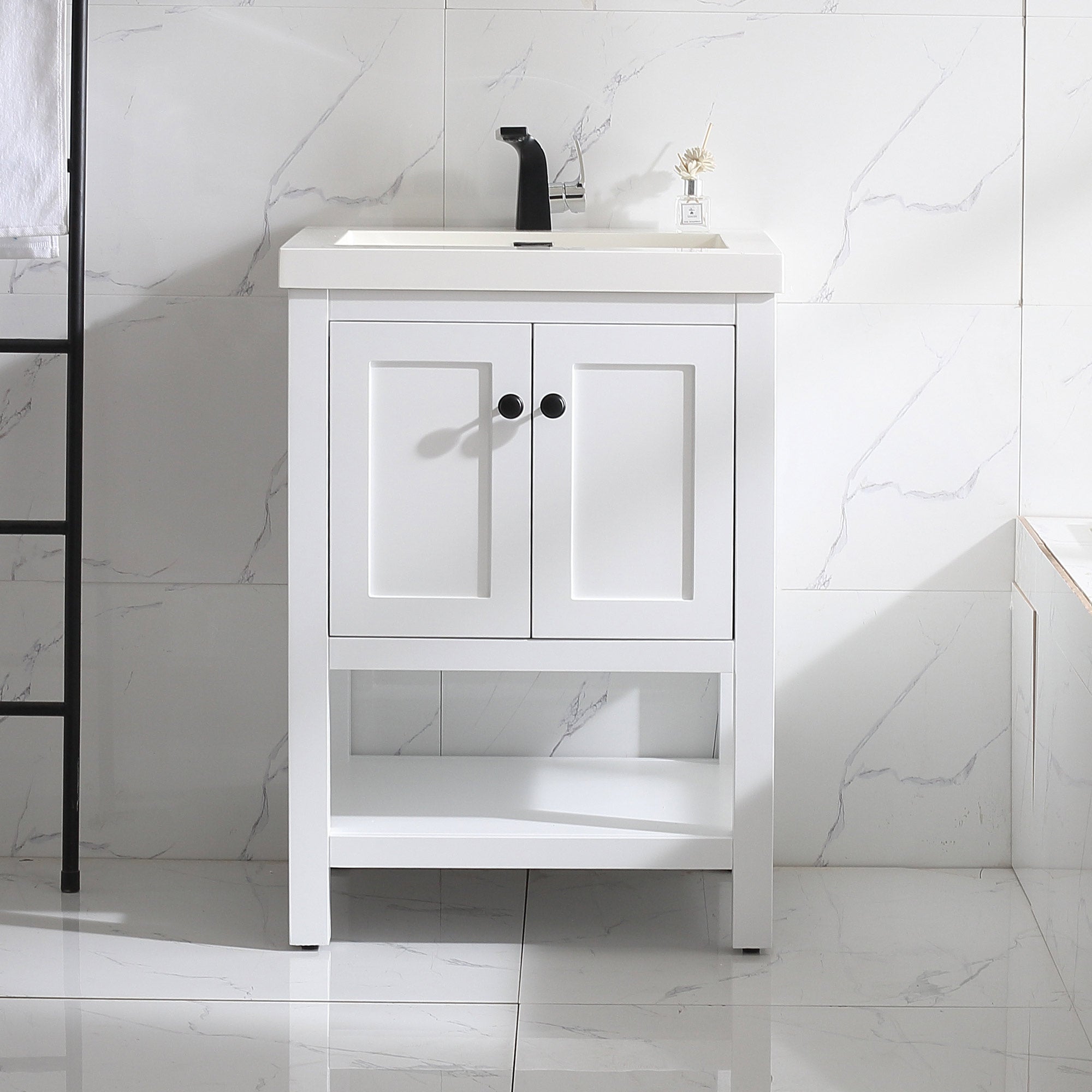 035 Series - 24 Inch Vanity