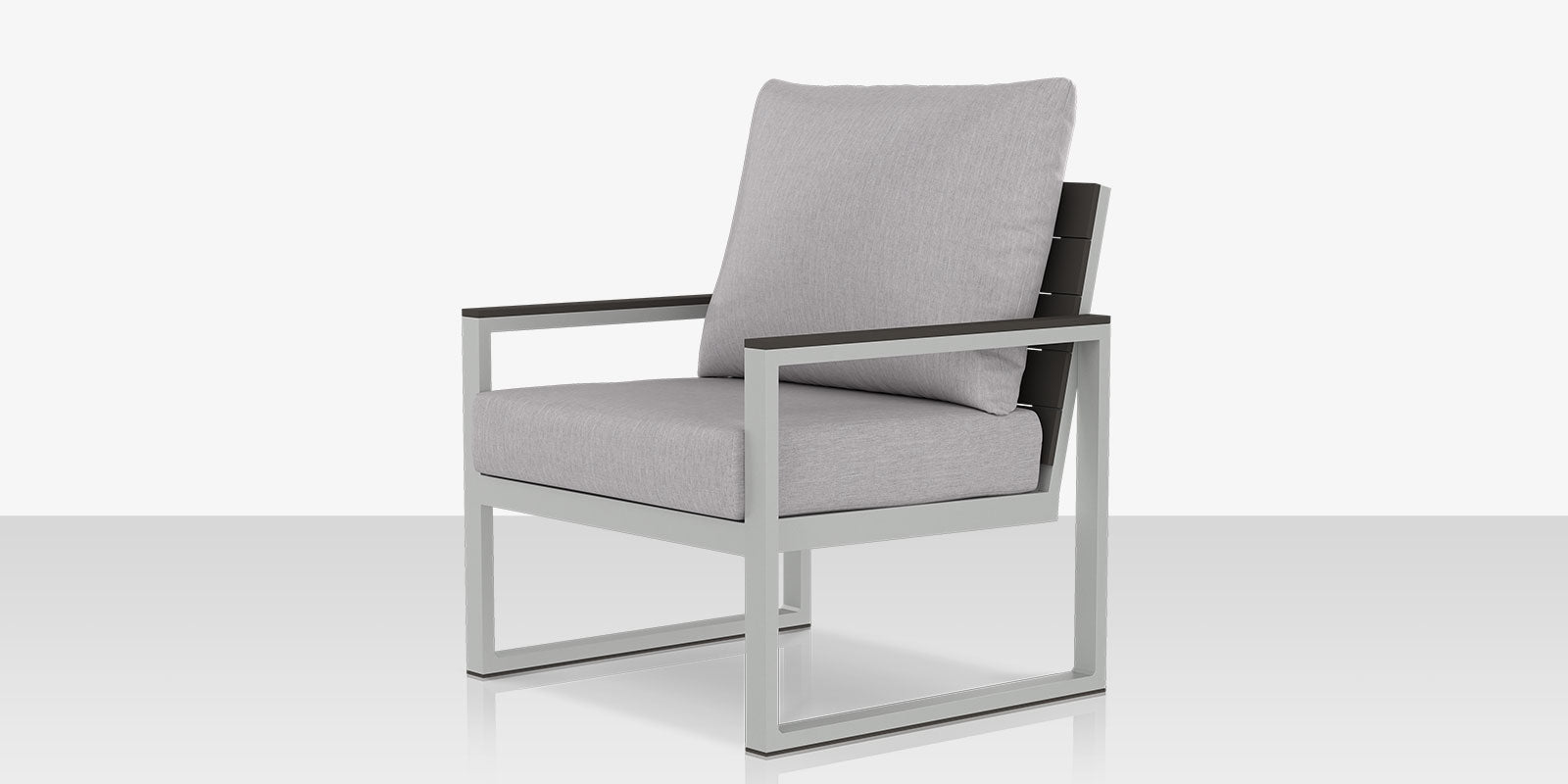 Modera Club Chair
