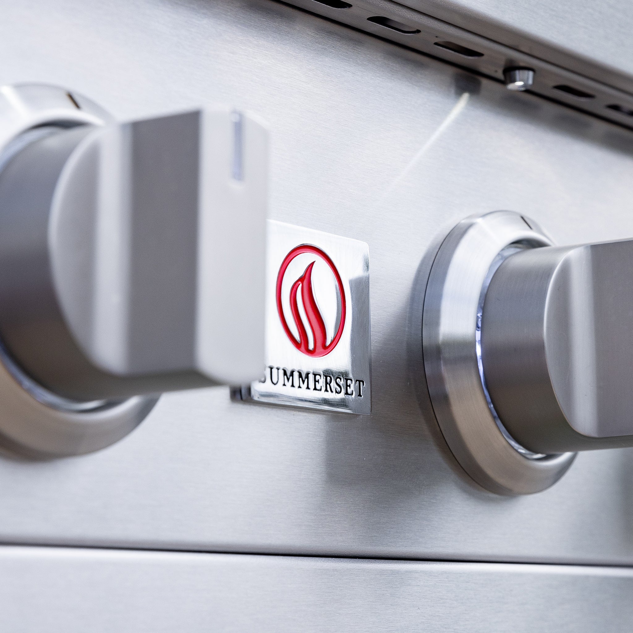 Summerset Sizzler Pro 32" Built-in Grill, SZRPRO32