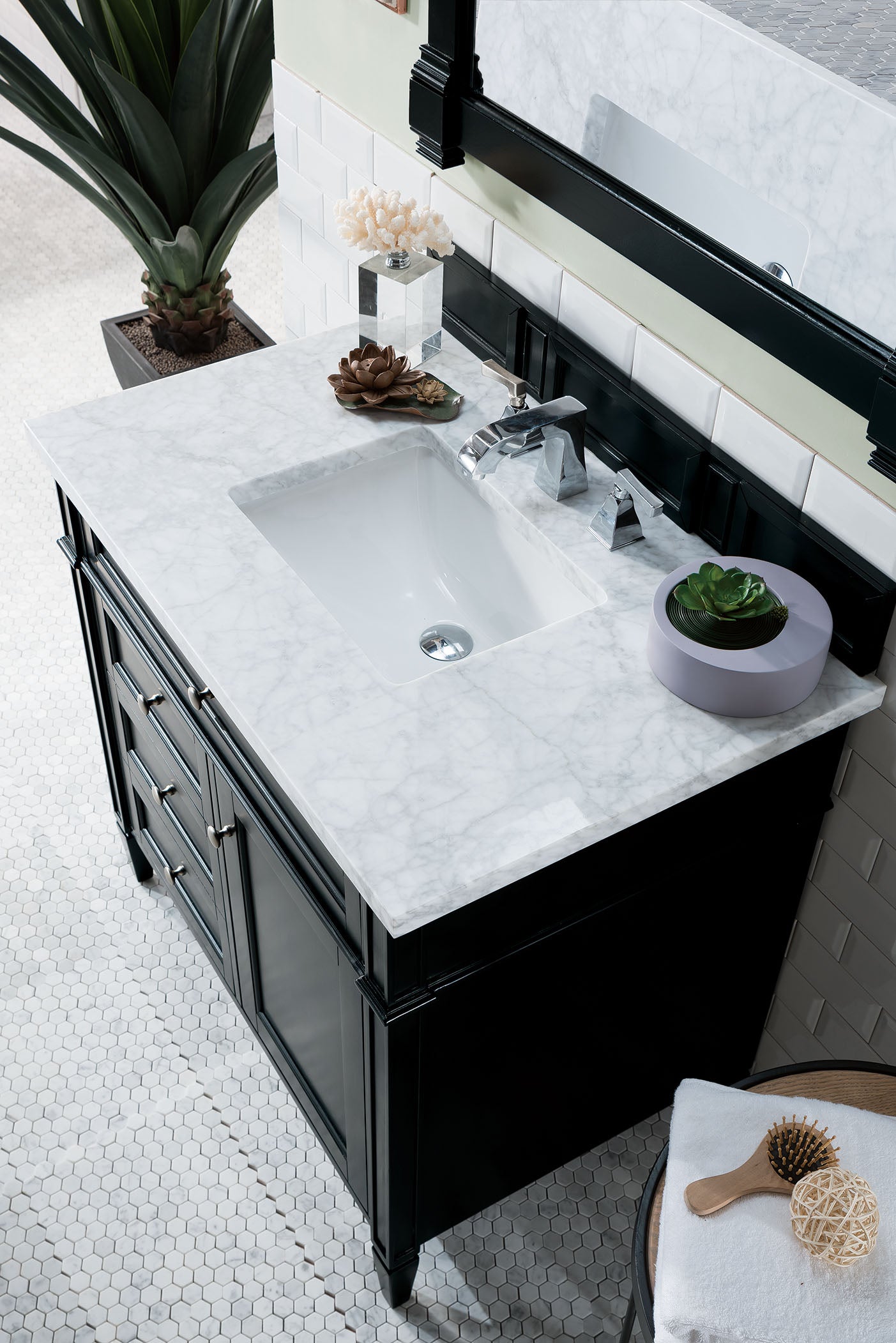 James Martin Brittany 36" Single Vanity in Black Onyx with 3cm Countertop