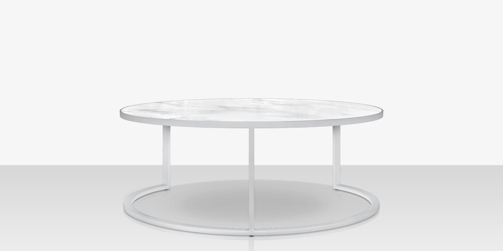 Iconic Nesting Table Round 49''