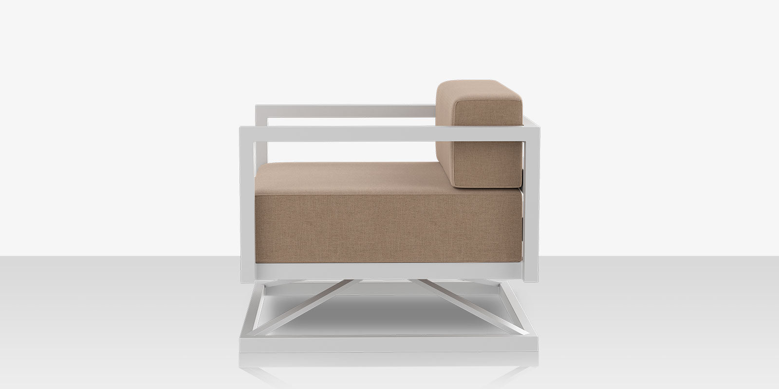 Iconic Swivel Club Chair