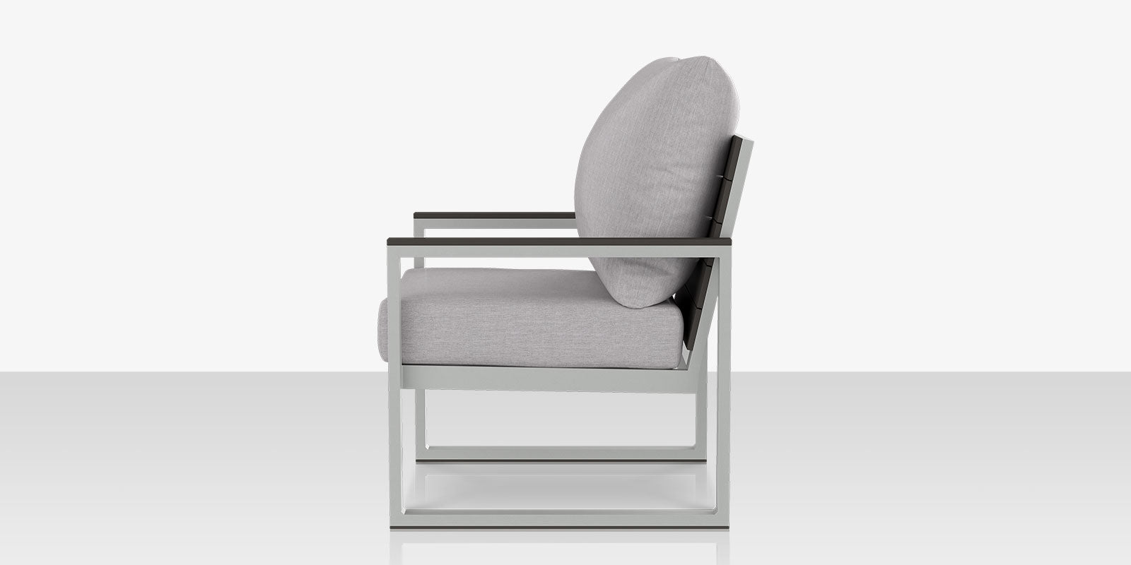 Modera Club Chair