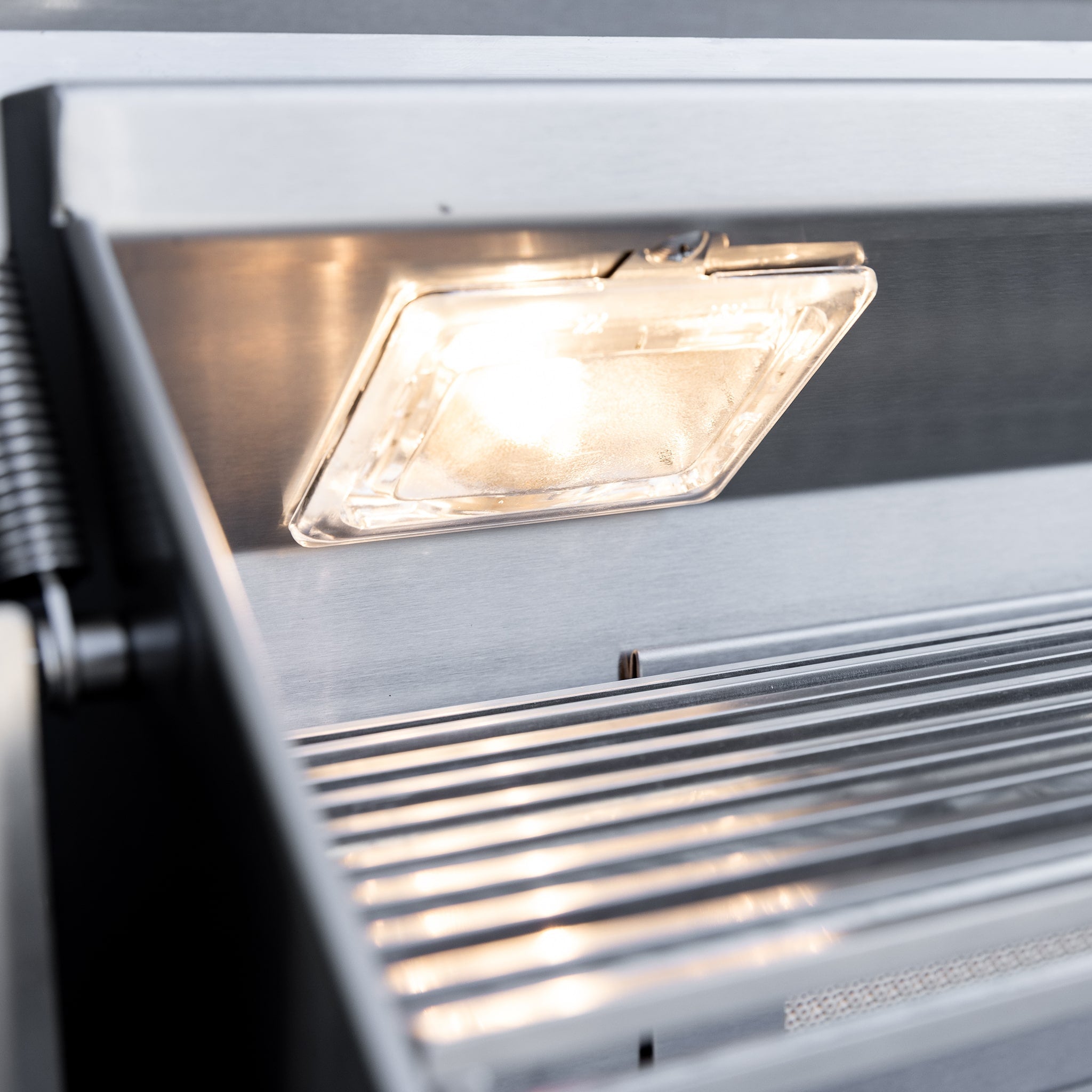 Summerset TRL Pro 32" Built-in Grill, TRLPRO32