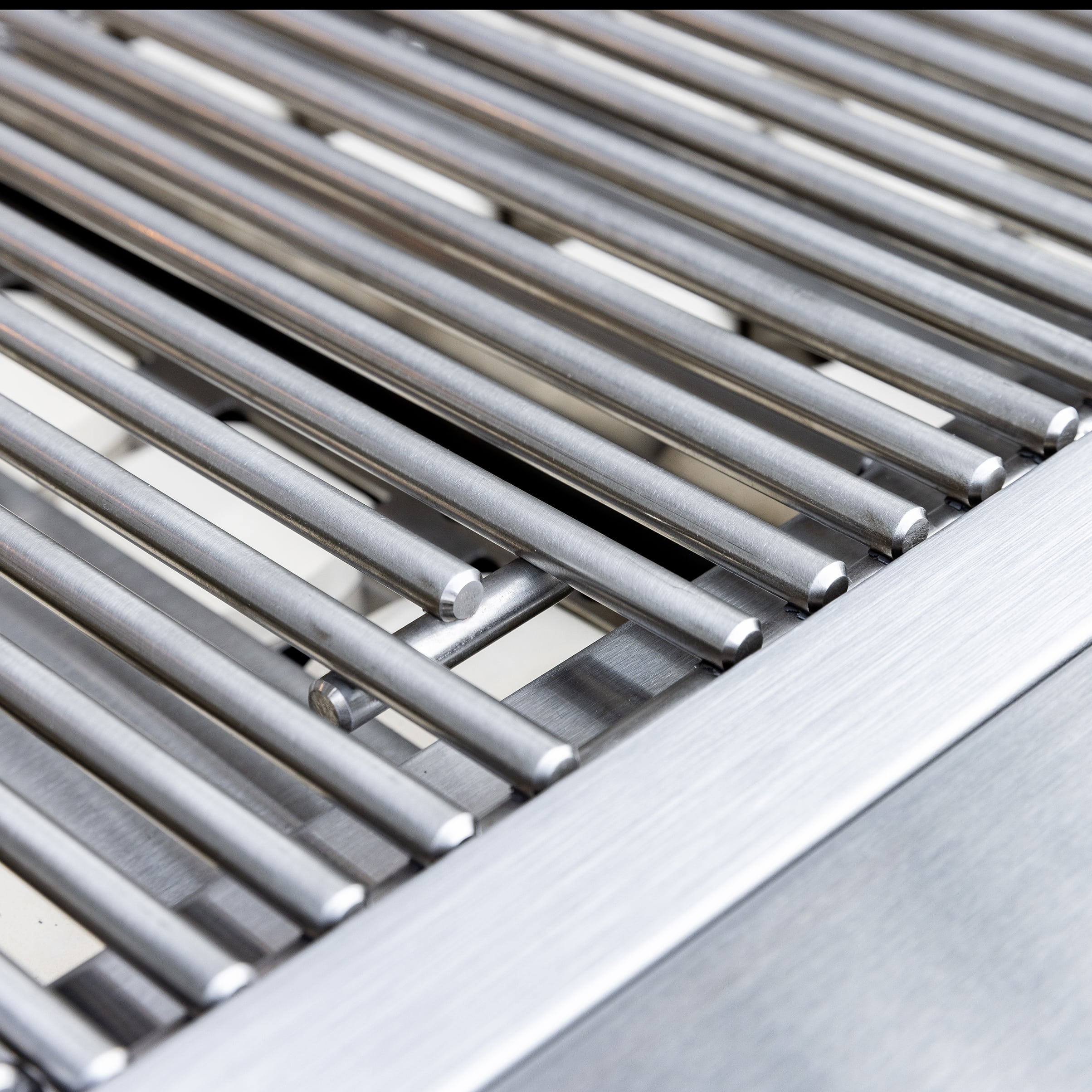 Summerset Sizzler Pro 32" Built-in Grill, SZRPRO32