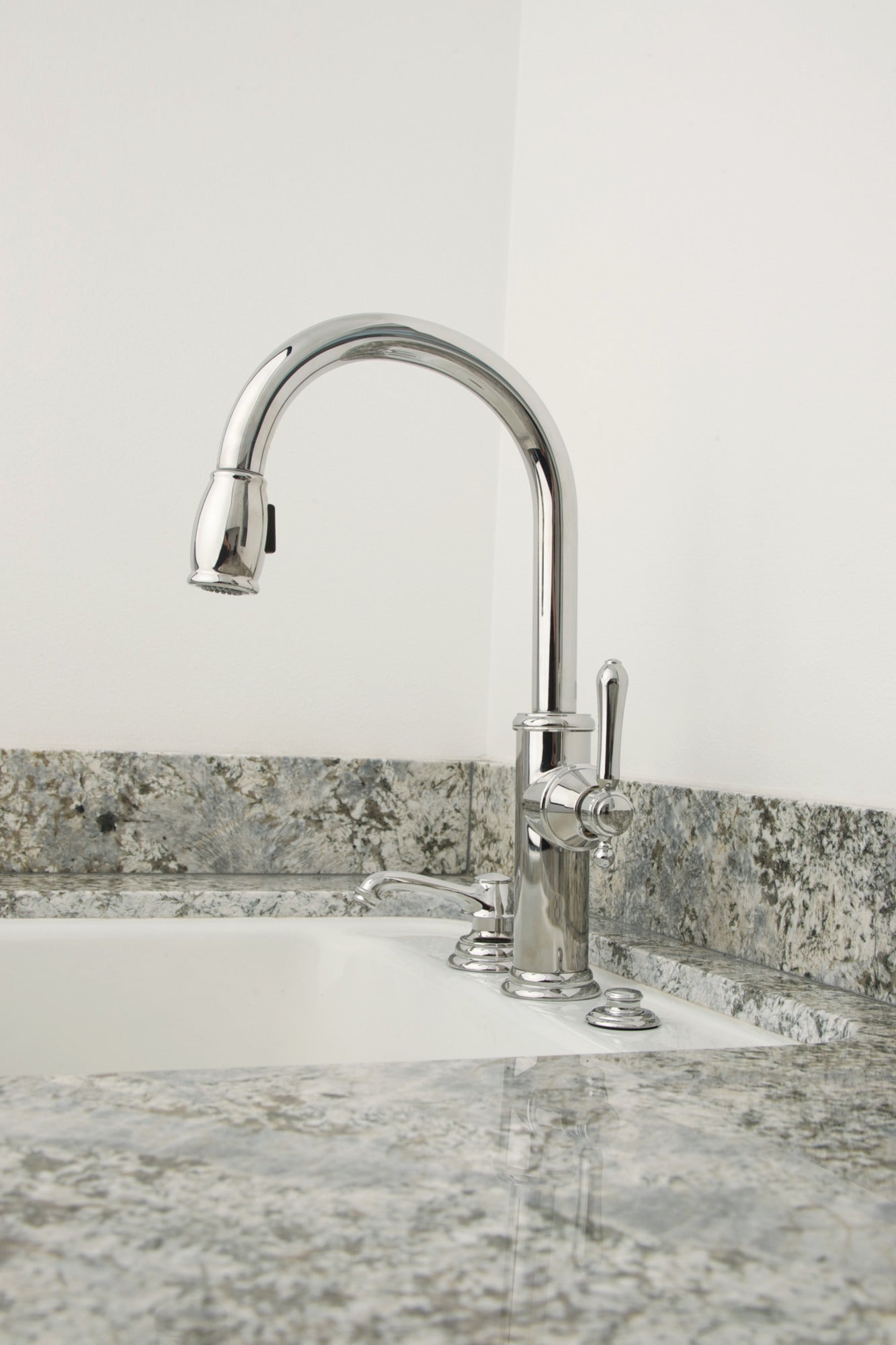 Newport Brass Chesterfield® Pull-Down Kitchen Faucet
