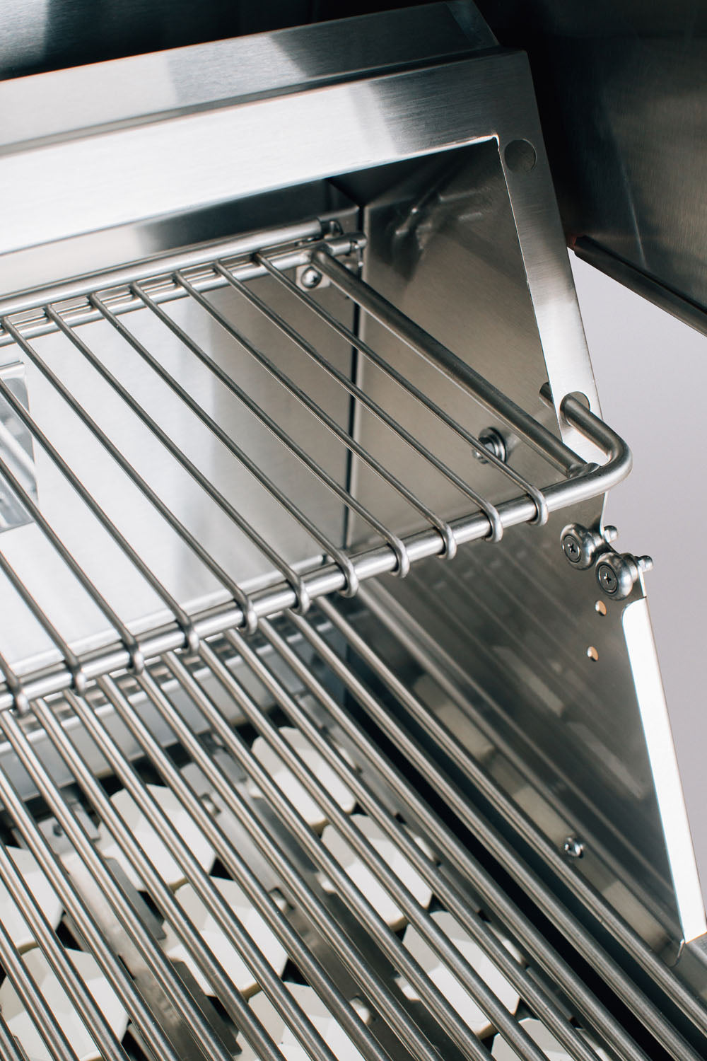 American Made Grills ALT42 Alturi 42" Freestanding Grill