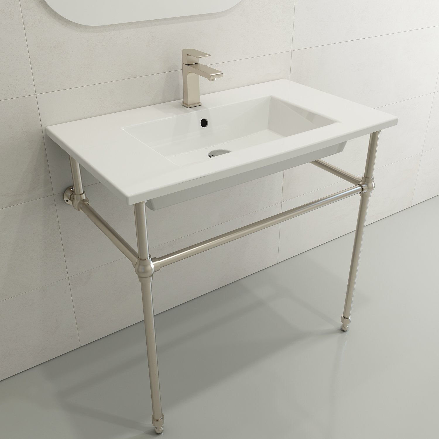 Ravenna Wall-Mounted Sink Fireclay 32.25 in. 1-Hole with Overflow 1113