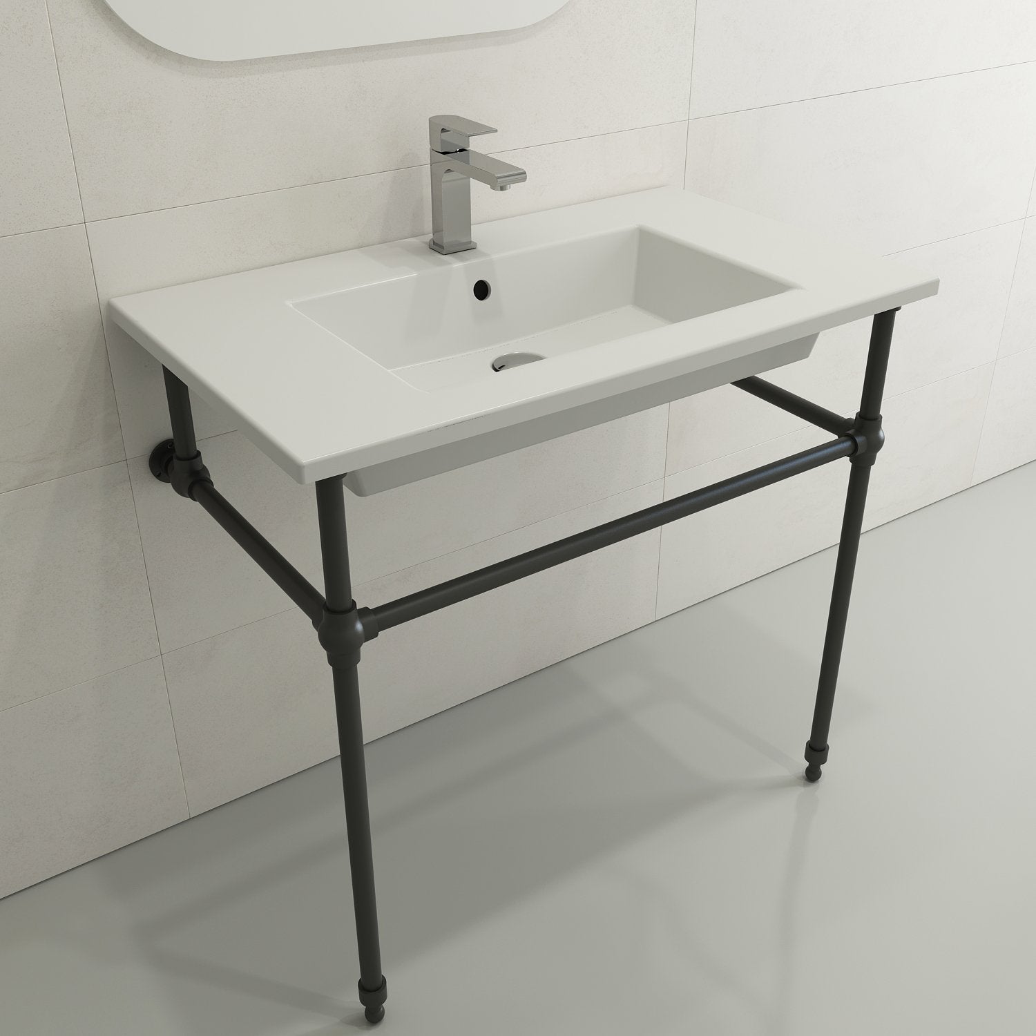 Ravenna Wall-Mounted Sink Fireclay 32.25 in. 1-Hole with Overflow 1113