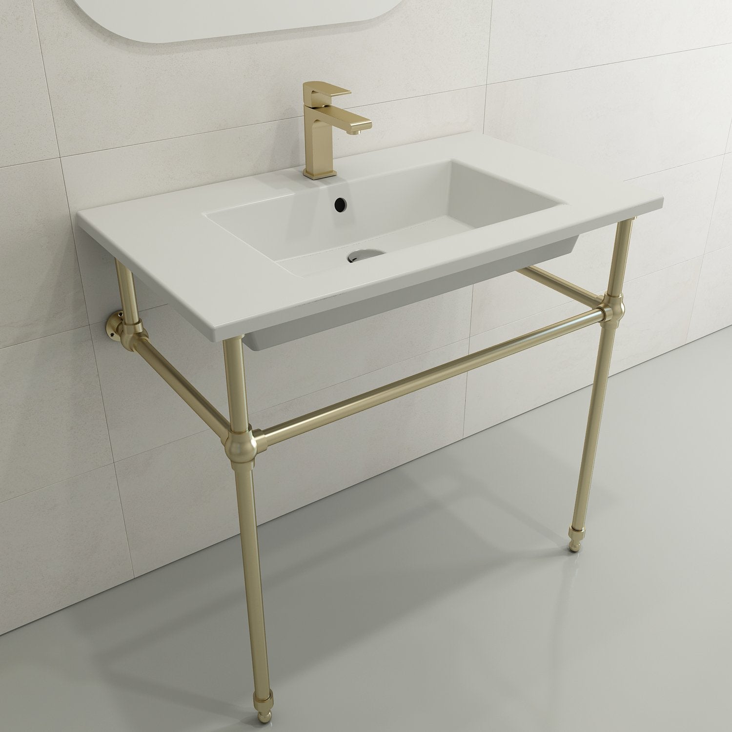 Ravenna Wall-Mounted Sink Fireclay 32.25 in. 1-Hole with Overflow 1113