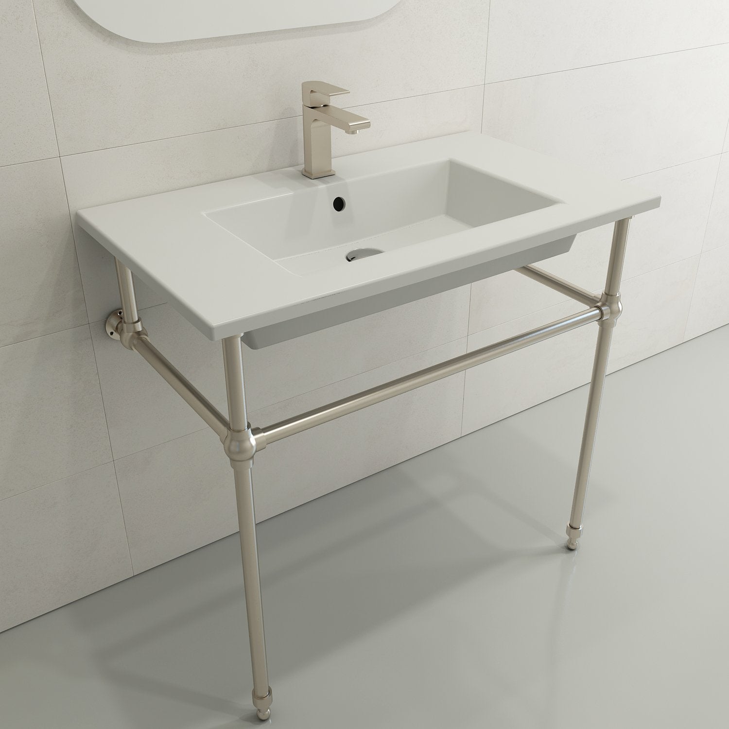 Ravenna Wall-Mounted Sink Fireclay 32.25 in. 1-Hole with Overflow 1113