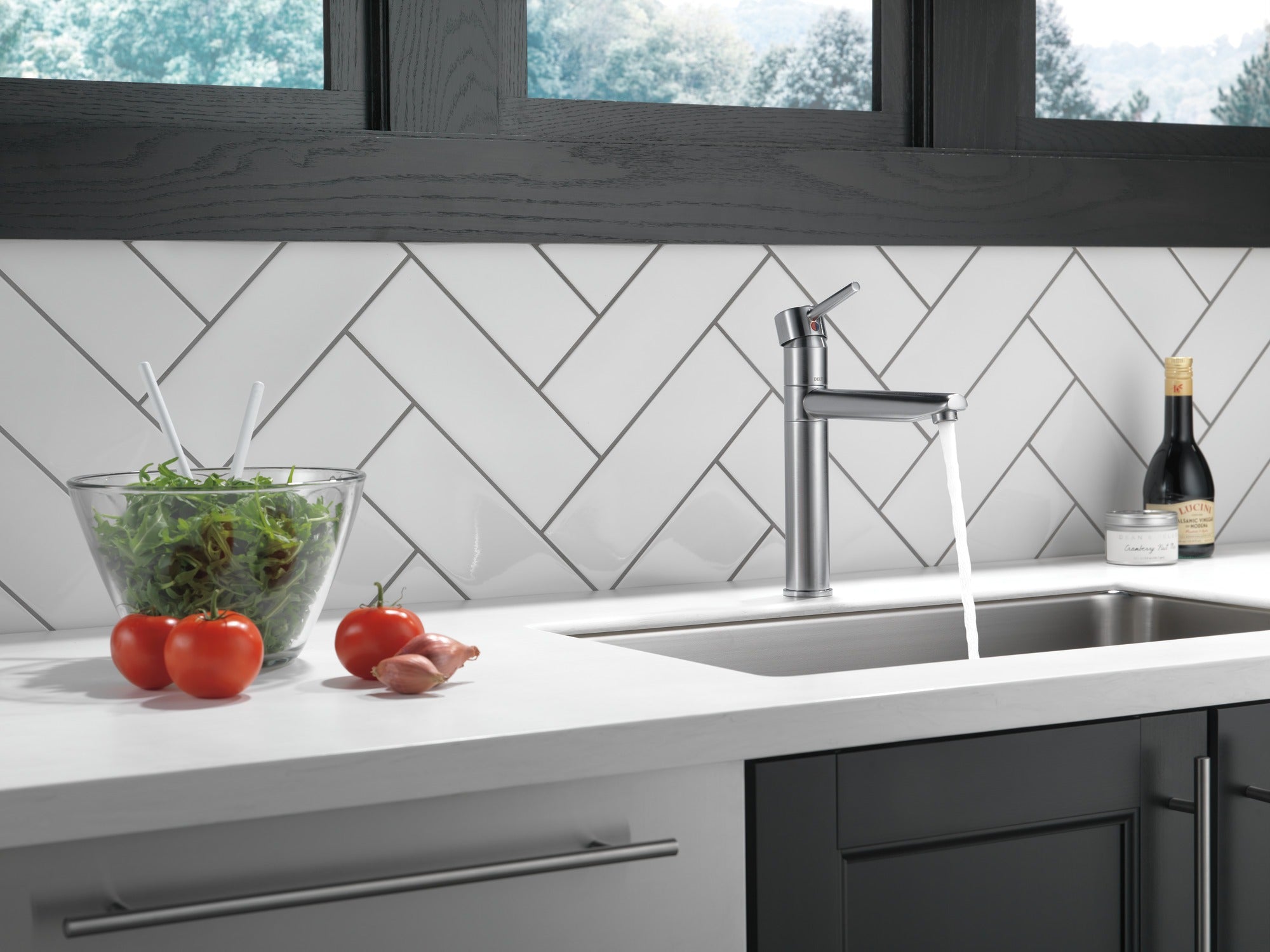 Delta Trinsic® Single Handle Kitchen Faucet
