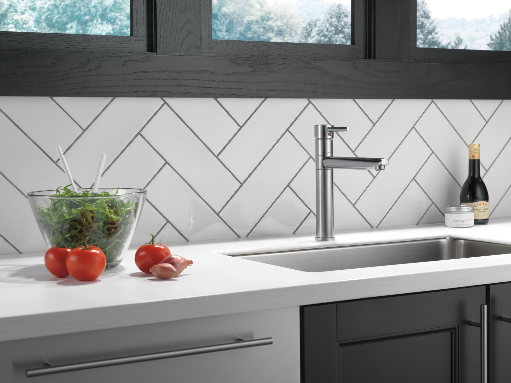 Delta Trinsic® Single Handle Kitchen Faucet