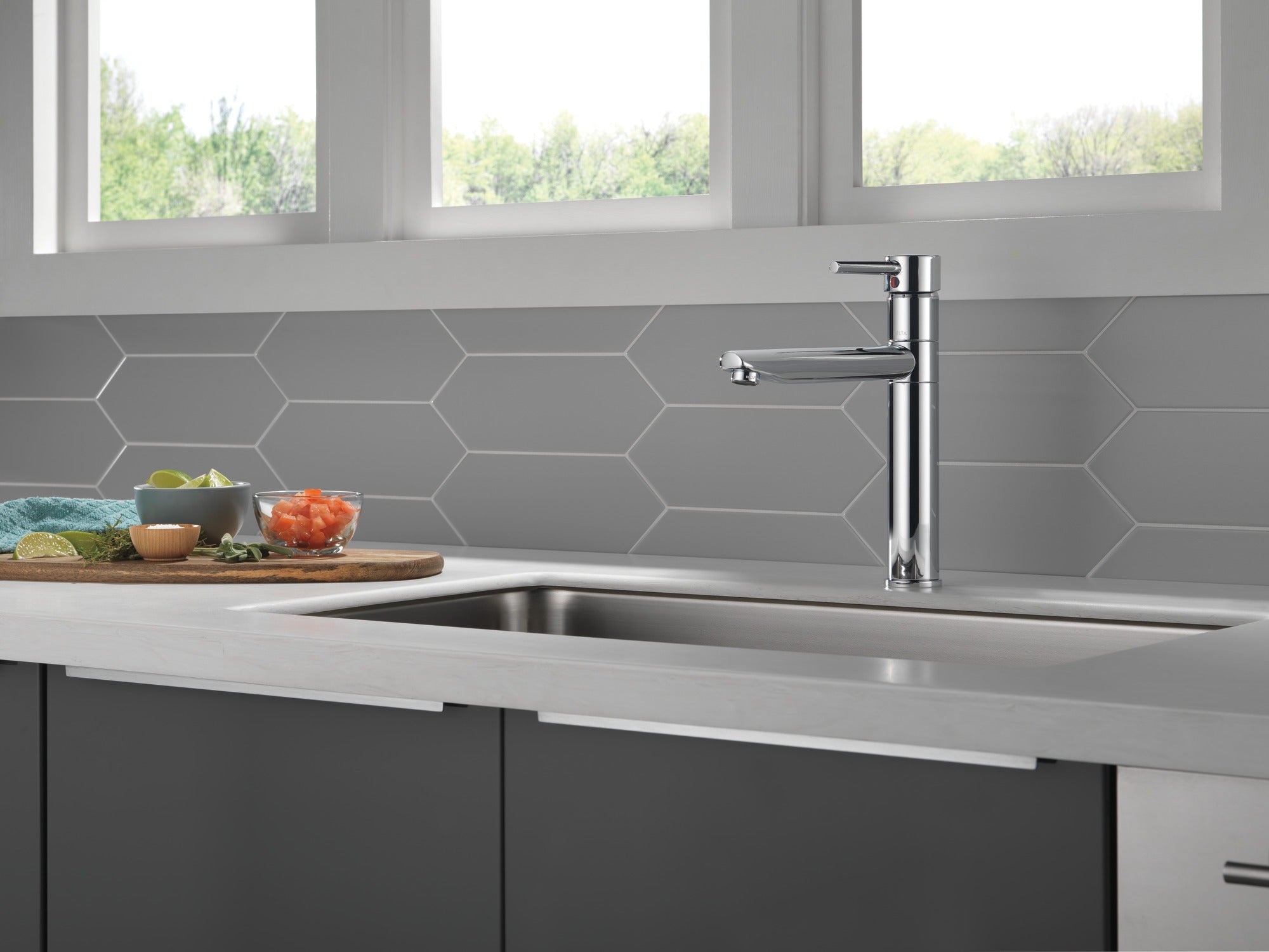 Delta Trinsic® Single Handle Kitchen Faucet