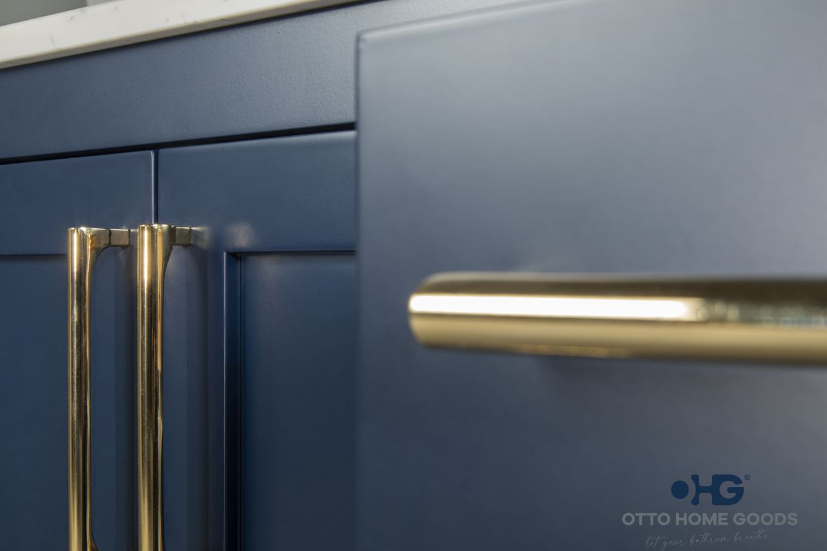 Ashley 36" Navy Blue Bathroom Vanity with Quartz Top & Gold Hardware
