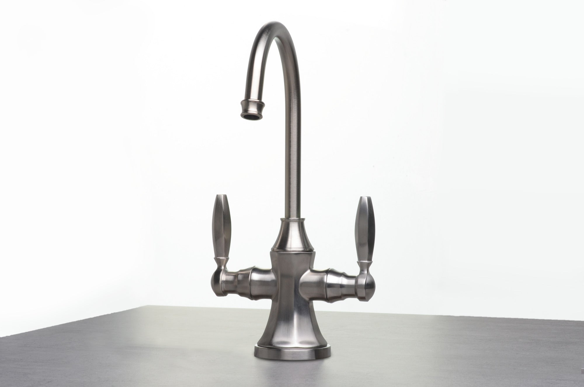 Newport Brass Metropole® Hot & Cold Water Dispenser