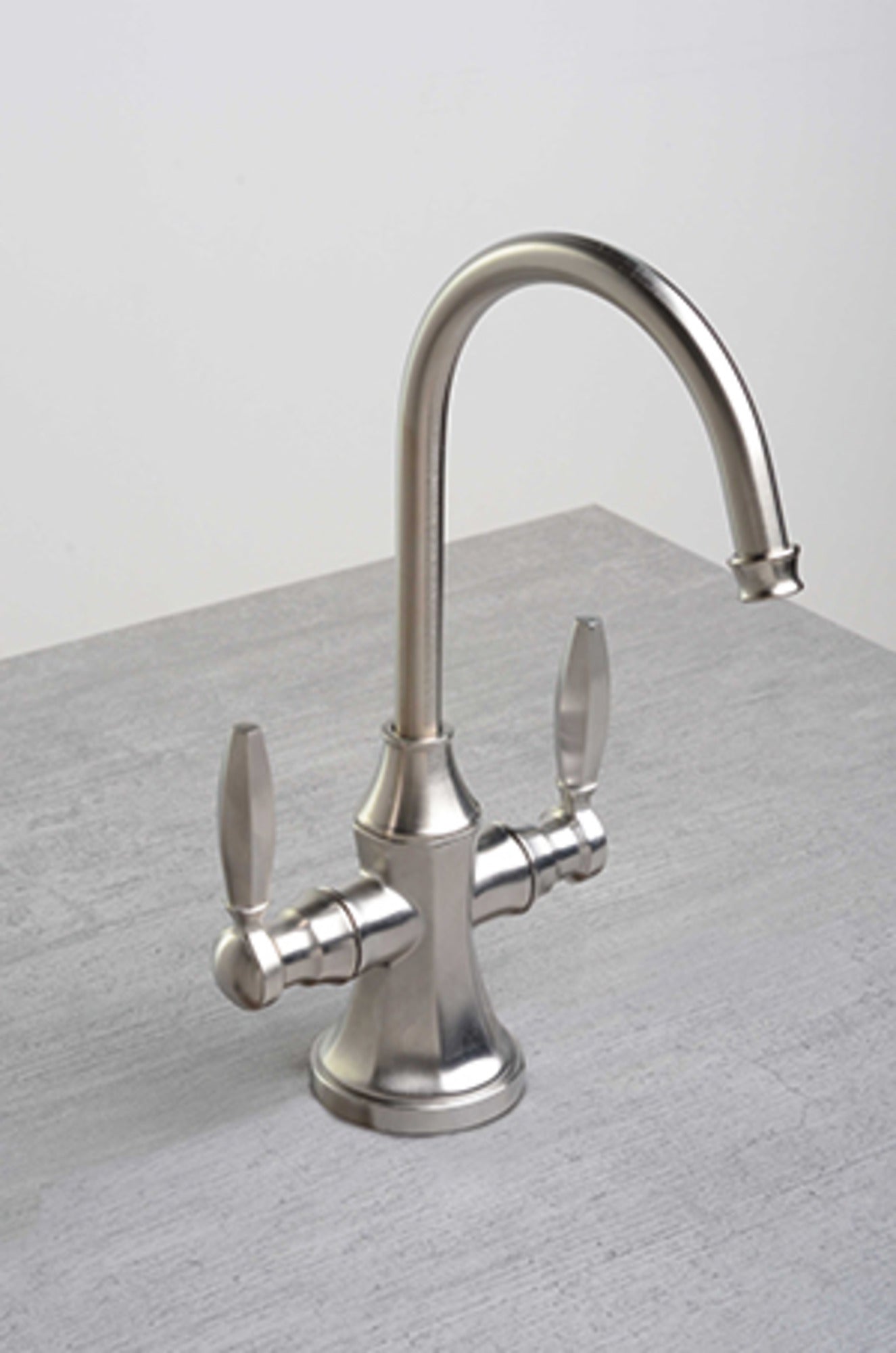 Newport Brass Metropole® Hot & Cold Water Dispenser