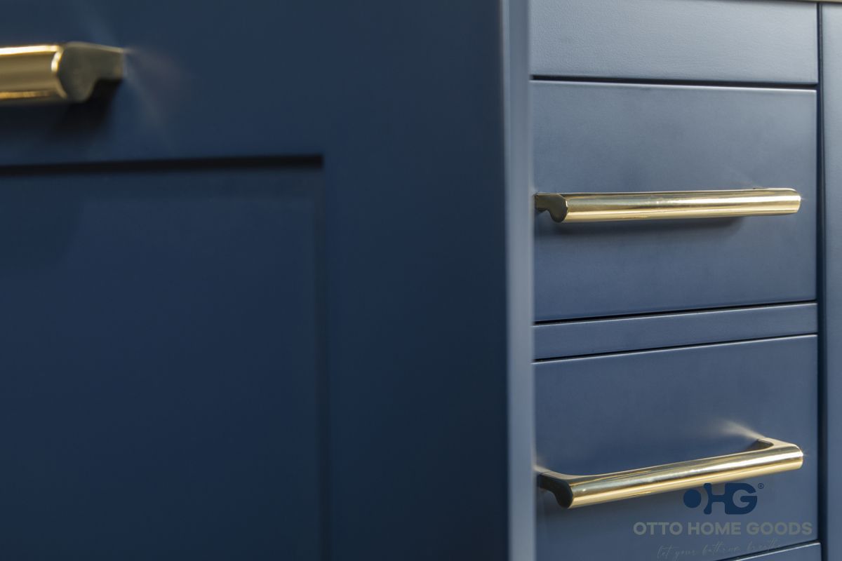 Ashley 42" Navy Blue Bathroom Vanity with Quartz Top & Gold Hardware