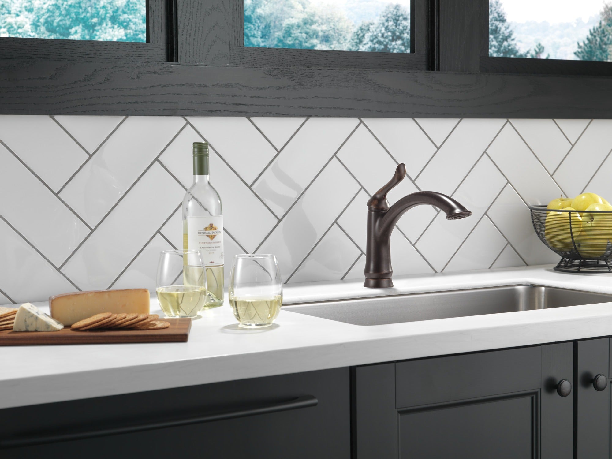 Delta Linden™ Single Handle Kitchen Faucet