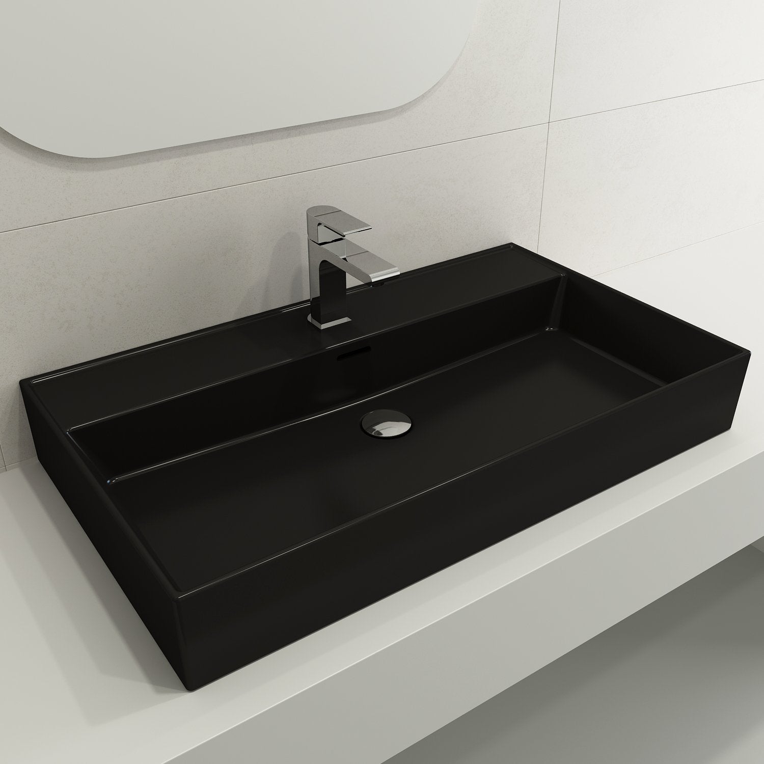 Milano Wall-Mounted Sink Fireclay 32 in. 1-Hole with Overflow 1377