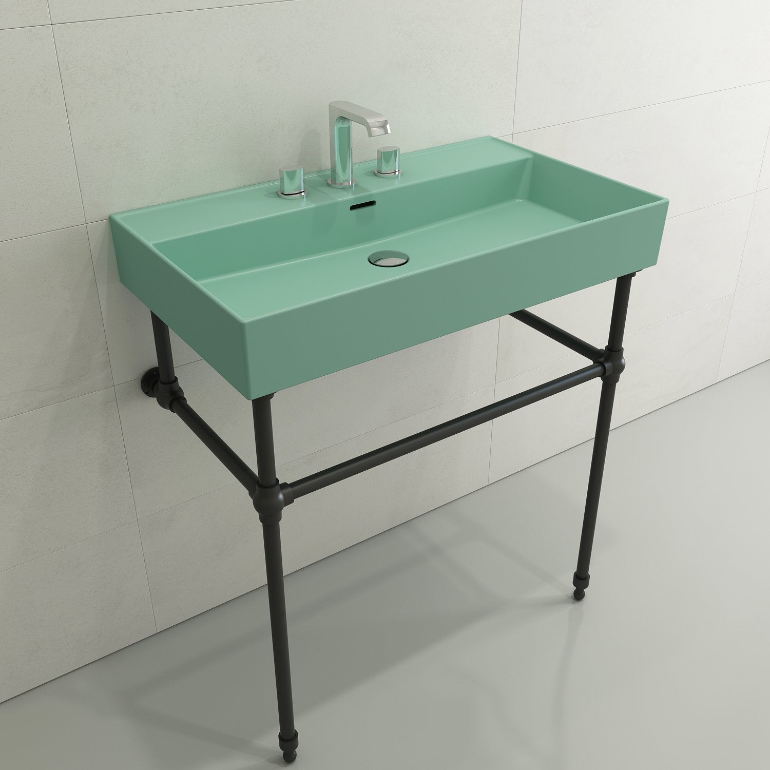 Milano Wall-Mounted Sink Fireclay 32 in. 3-Hole with Overflow 1377