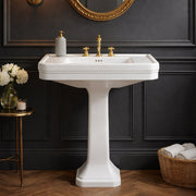 MAIDSTONE 32 Inch Pedestal Sink