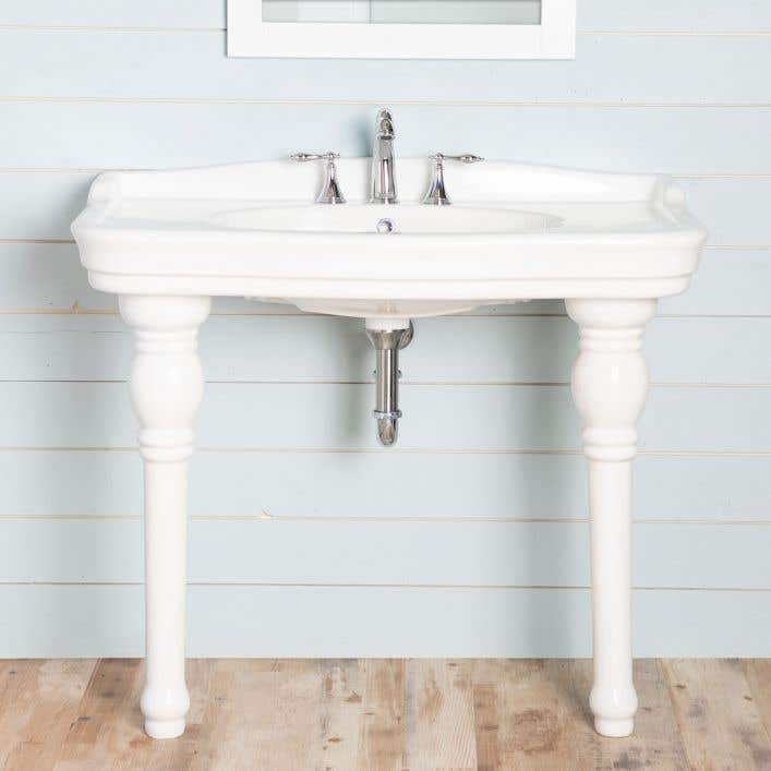 MAIDSTONE Traditional Console Sink