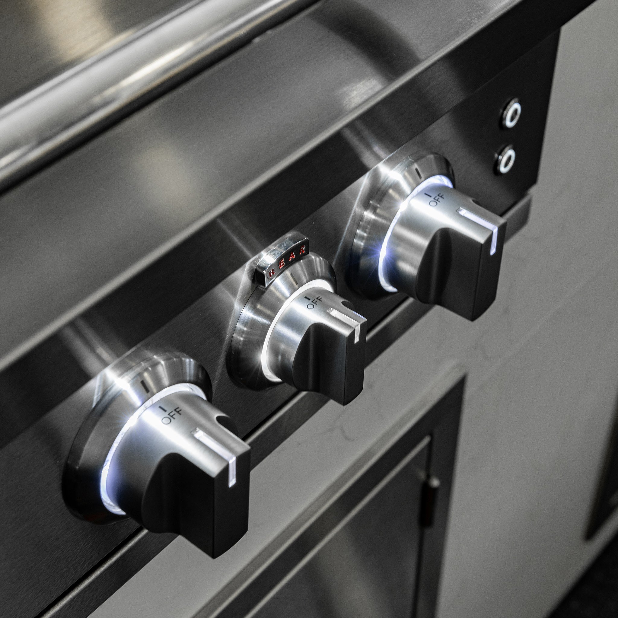 Summerset Sizzler Pro 40" Built-in Grill, SZRPRO40