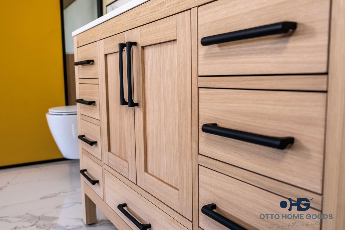 Ashley 48" Natural Oak Bathroom Vanity with Quartz Top & Black Hardware
