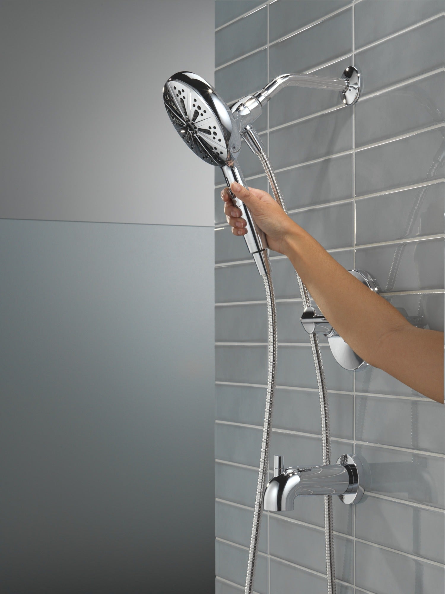 Delta Nicoli® Monitor® 14 Series Tub and Shower with SureDock® Hand Shower