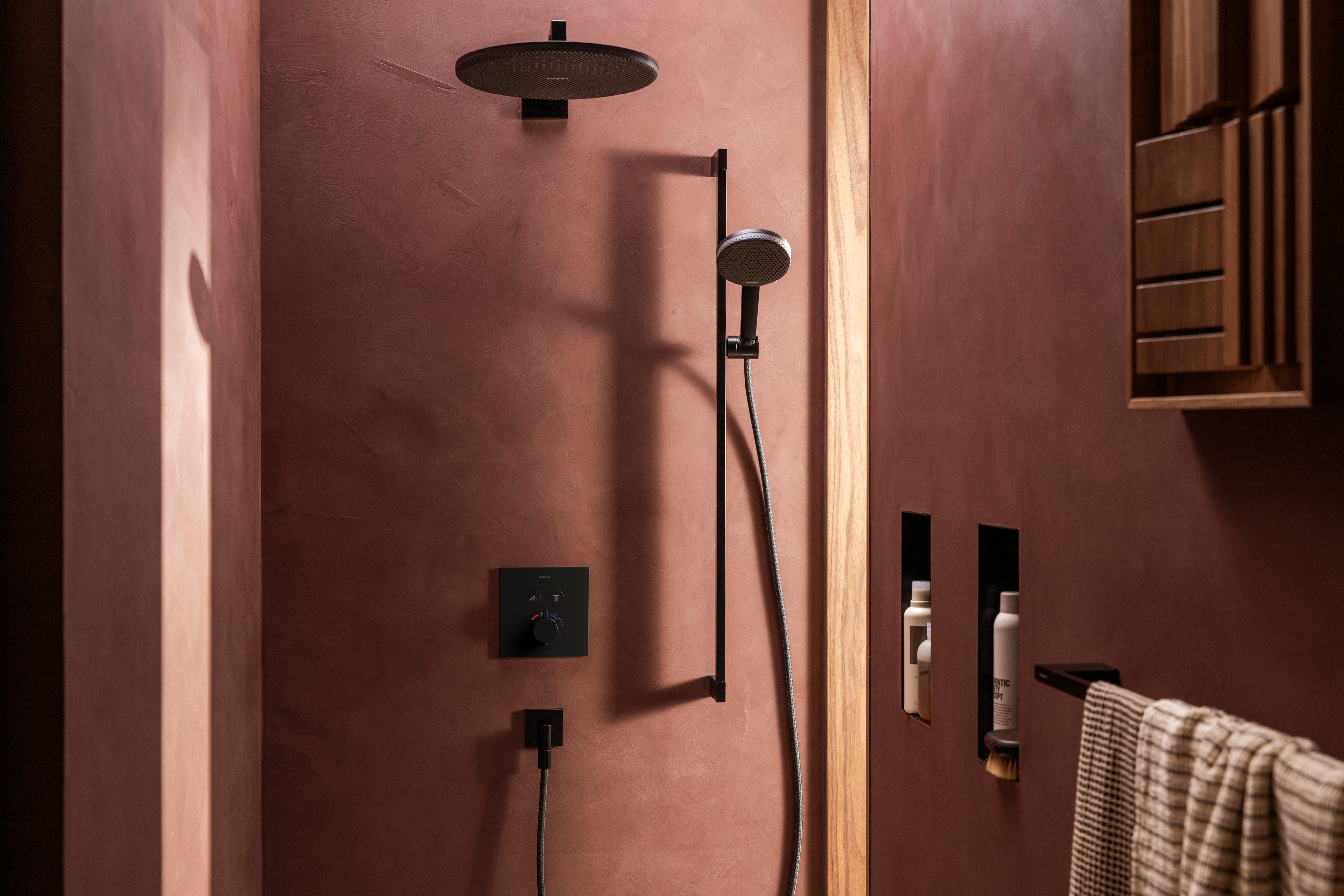 Hansgrohe Wall Outlet E with Check Valve, Square