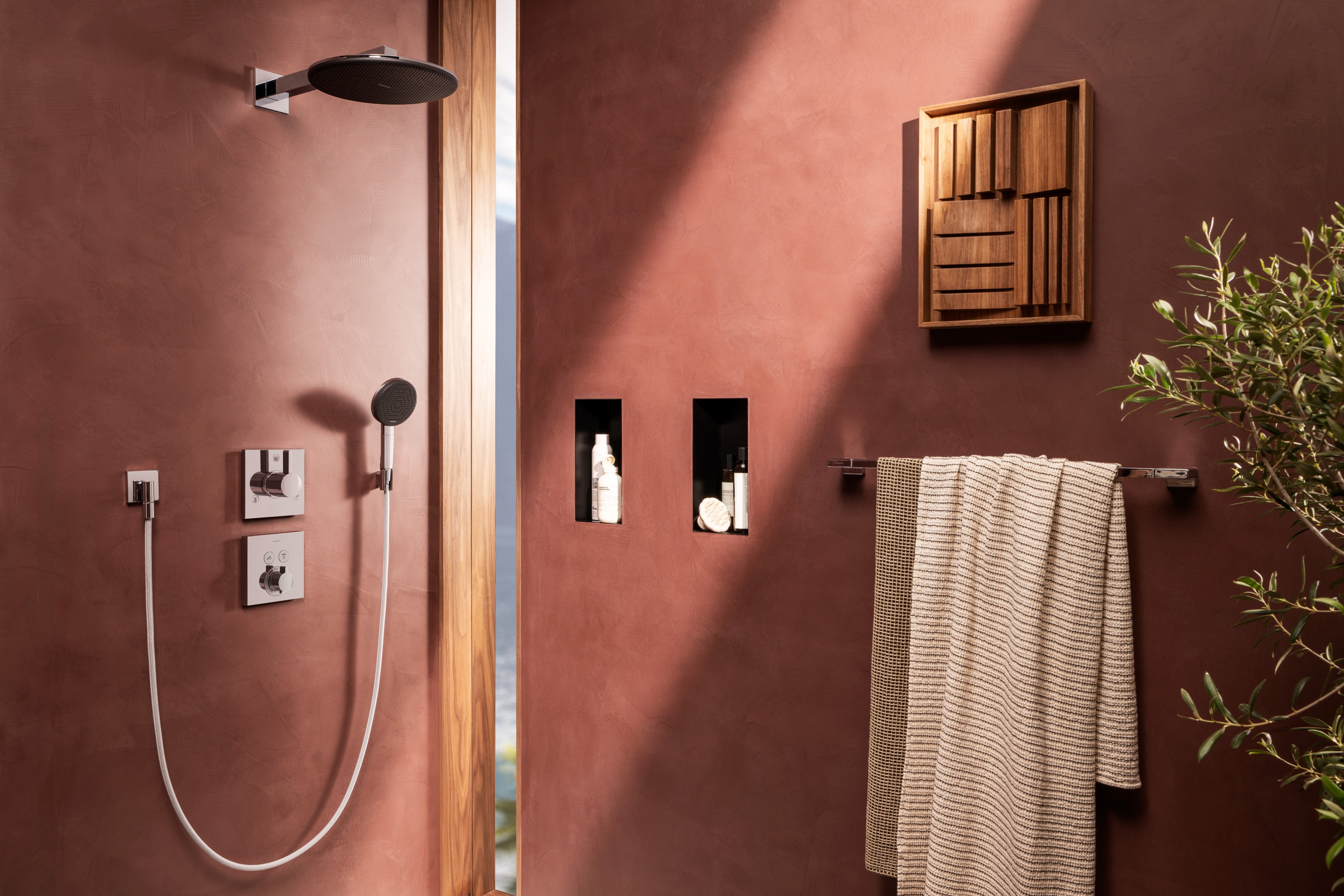 Hansgrohe Raindance Alive Select S Handshower 125  3-Jet 2.5 GPM