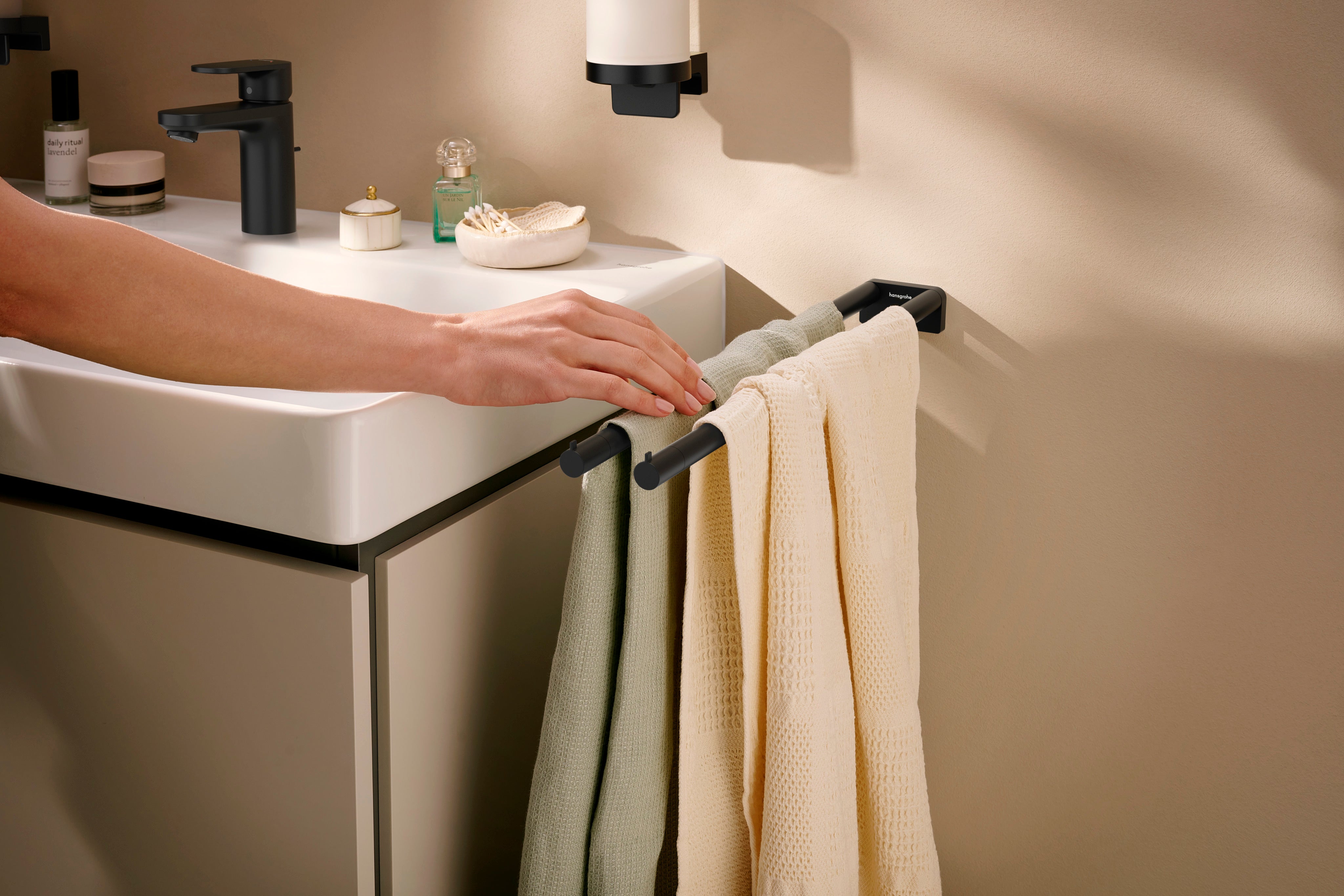 Hansgrohe AddStoris S Dual Towel Bar