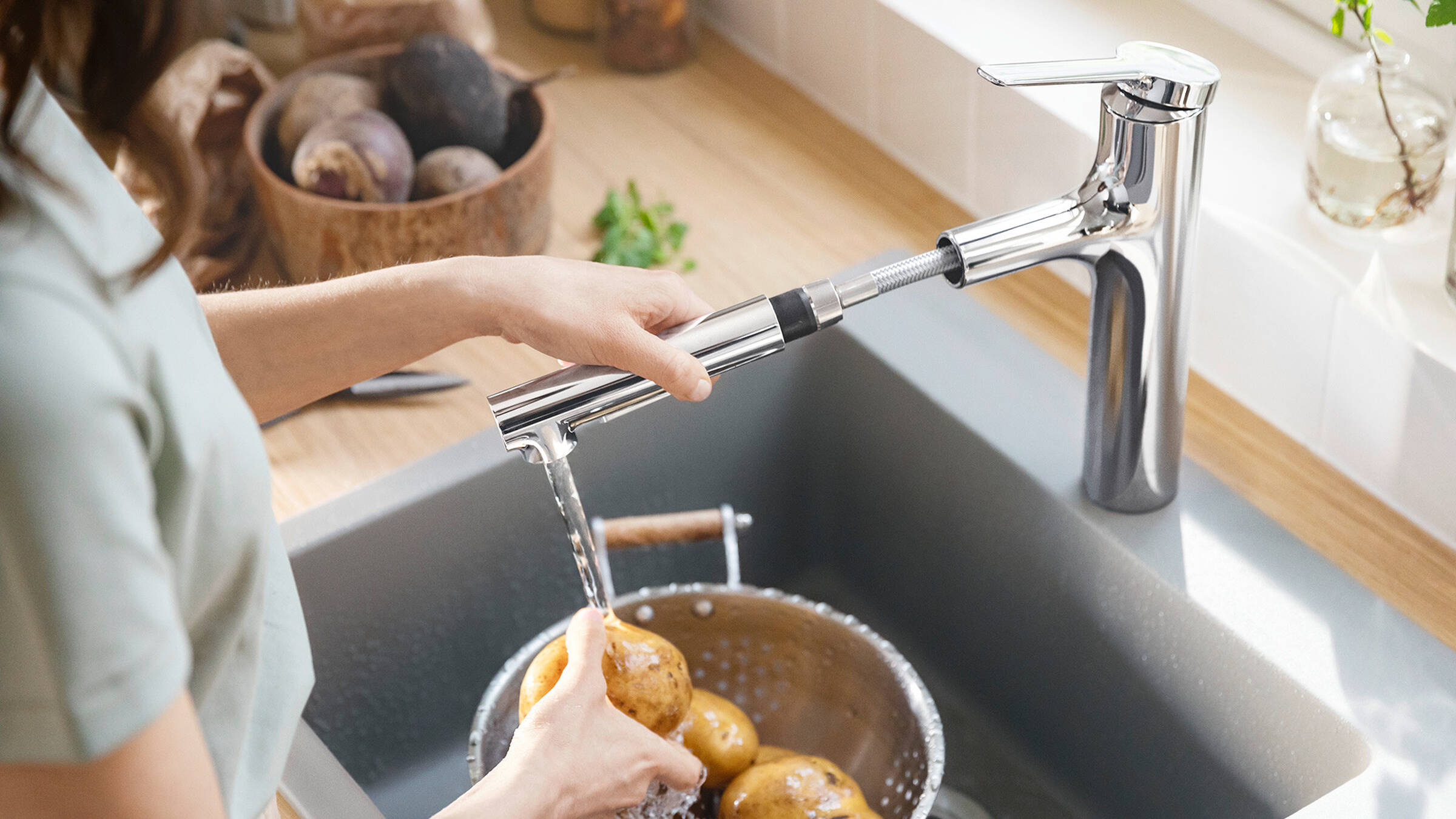 Aquno Select HighArc Kitchen Faucet, 3-Spray Pull-Down, 1.75 GPM