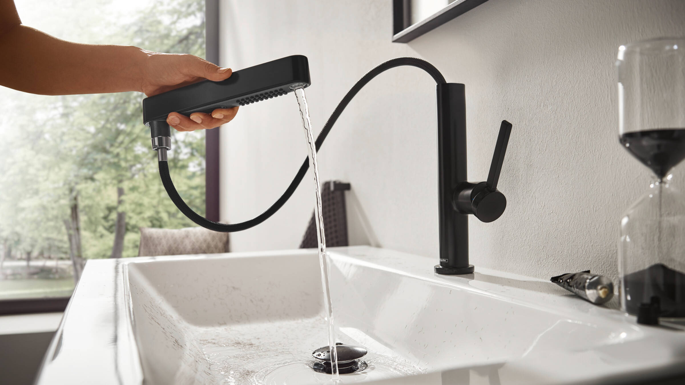 Finoris Single-Hole Faucet 230 with 2-Spray Pull-Out, 1.2 GPM