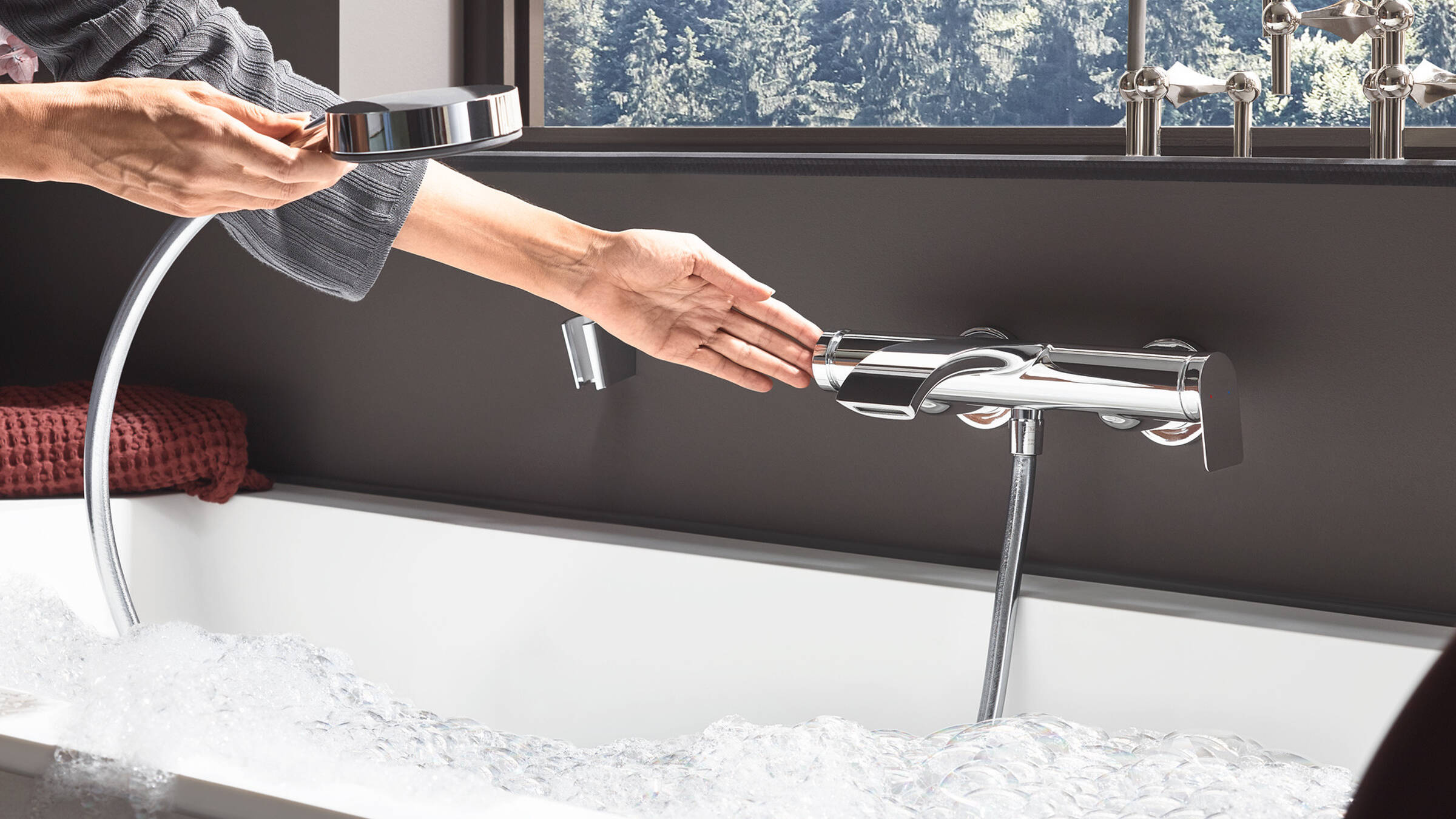 Tecturis S Freestanding Tub Filler with 1.75 GPM Handshower