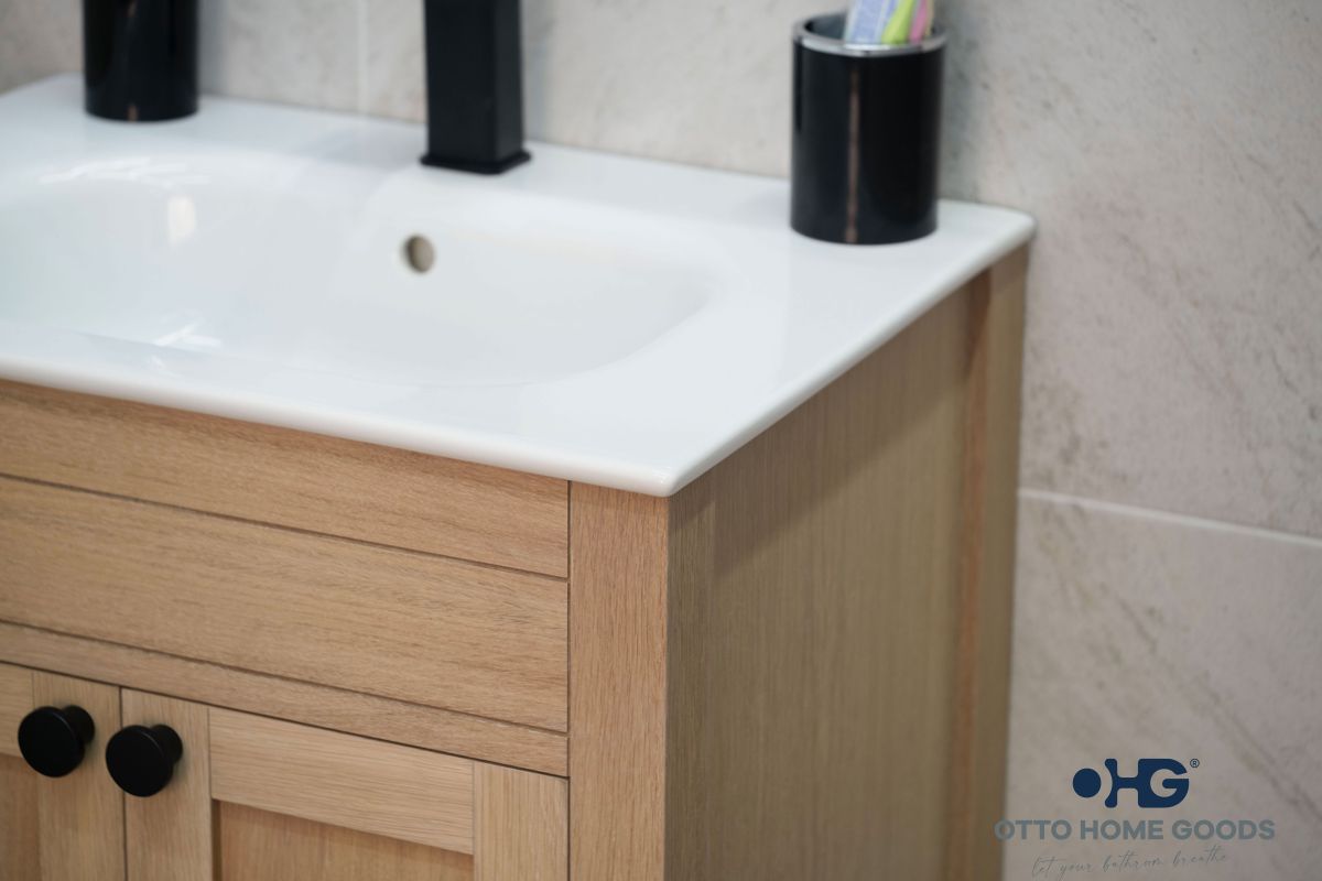 Aria 24" Natural Oak Bathroom Vanity with Integrated Sink & Black Hardware
