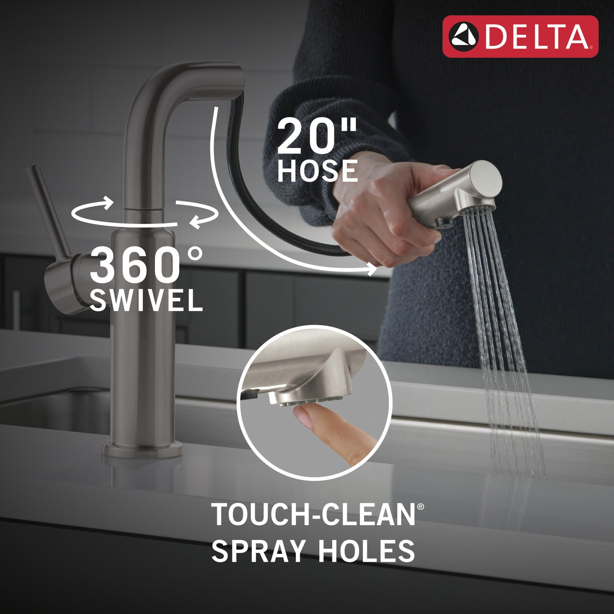 Delta Daneri™ Single Handle Pull-Out Kitchen Faucet