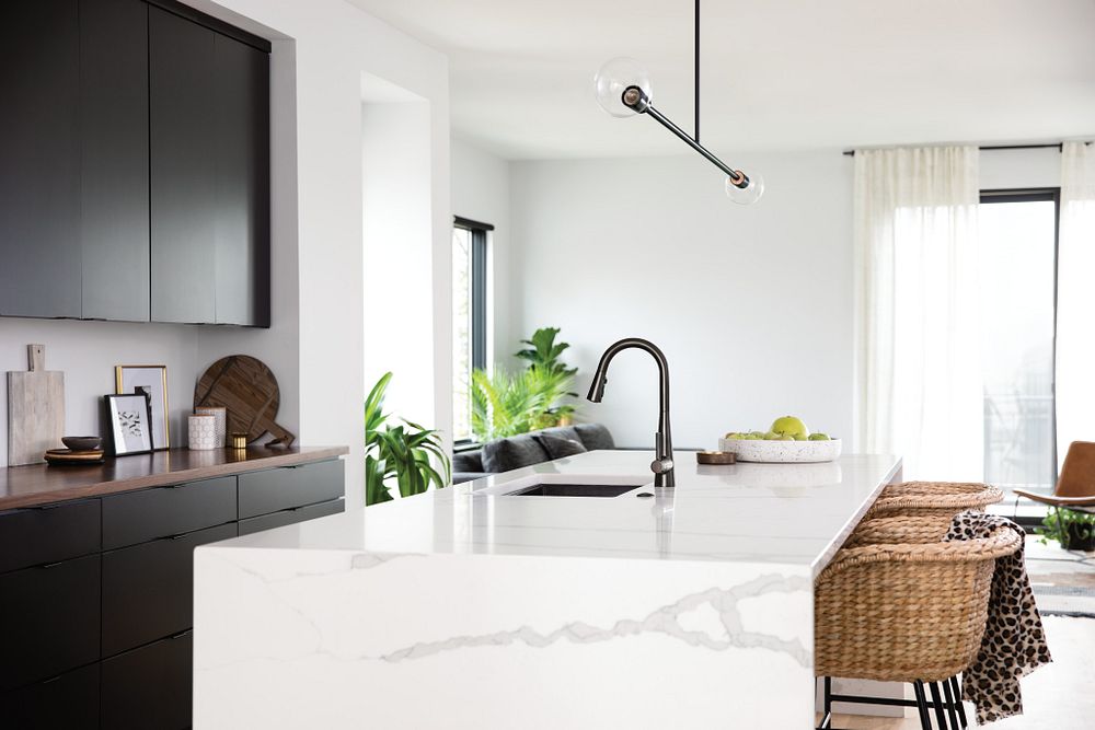 Sleek One-Handle High Arc Pulldown Kitchen Faucet
