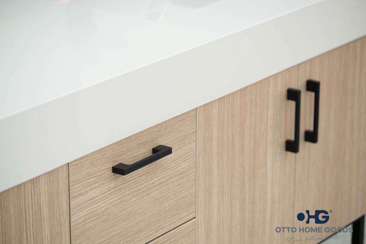 Otto Home Goods Solana Natural Oak 60" Double Bowls Bathroom Cabinet with Pure White Quartz Top
