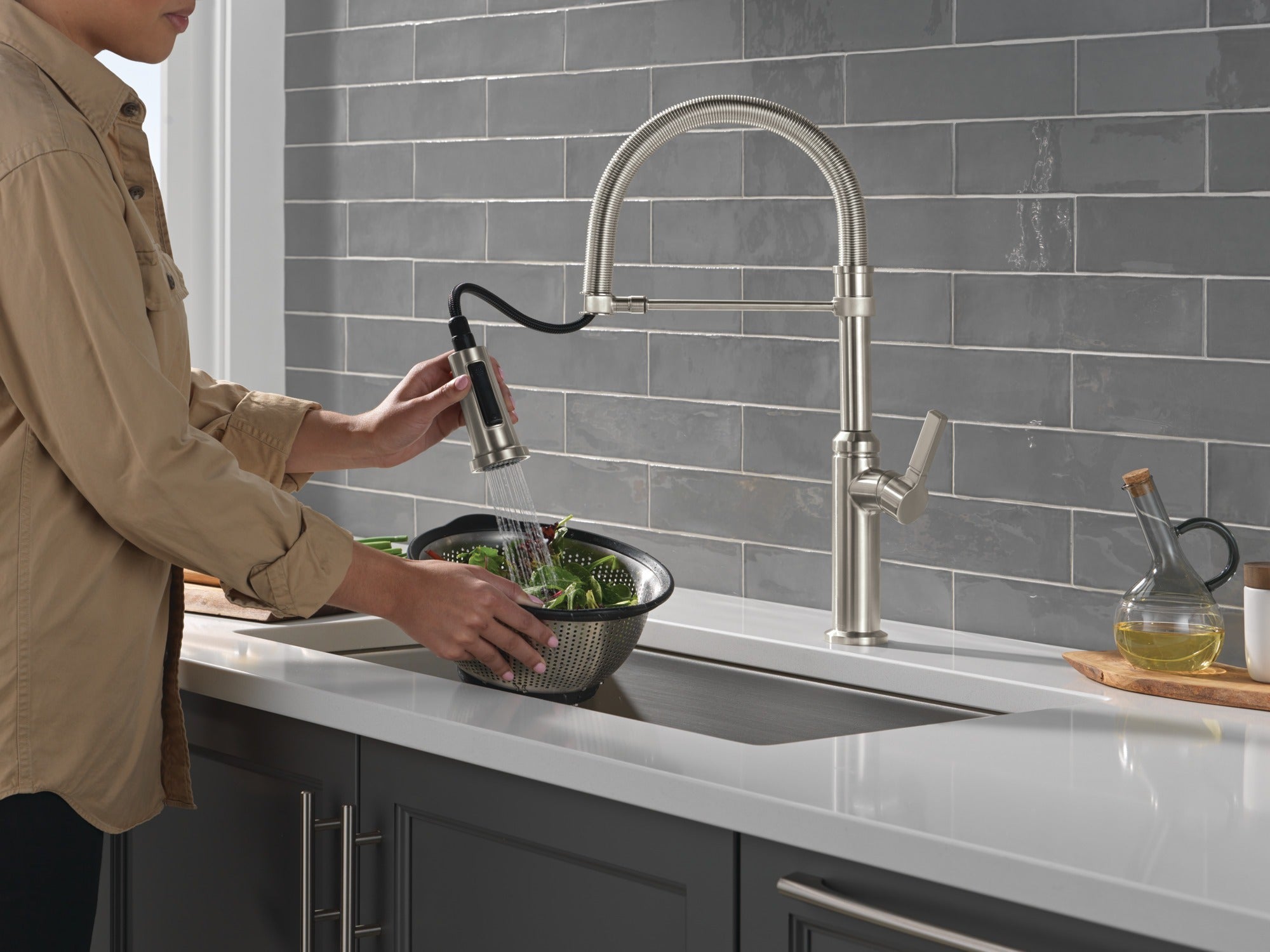 Delta Rhett® Single Handle Pull-Down Kitchen Faucet With Spring Spout