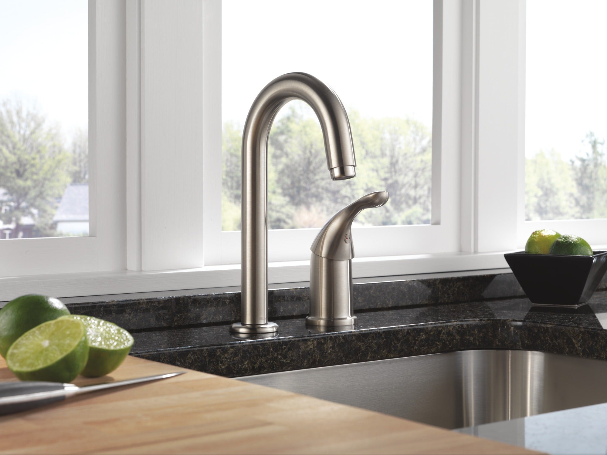 Delta 134 / 100 / 300 / 400 Series Single Handle Bar / Prep Faucet