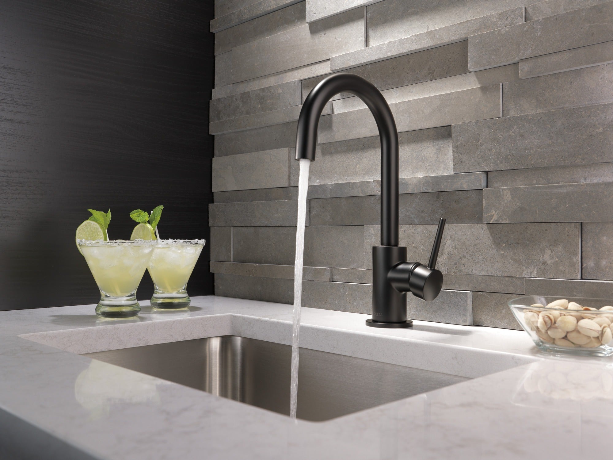 Delta Trinsic® True Bar Limited Swivel