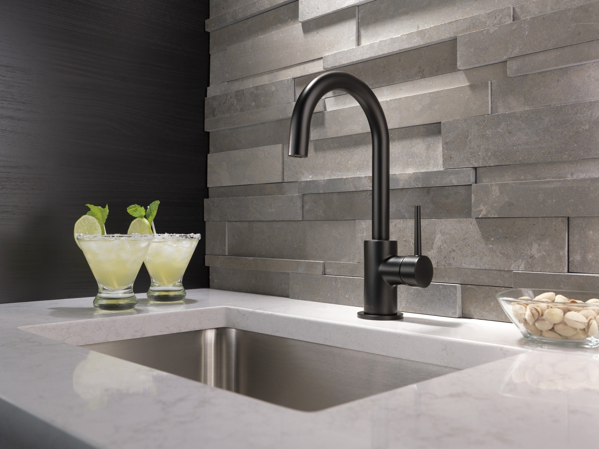 Delta Trinsic® True Bar Limited Swivel