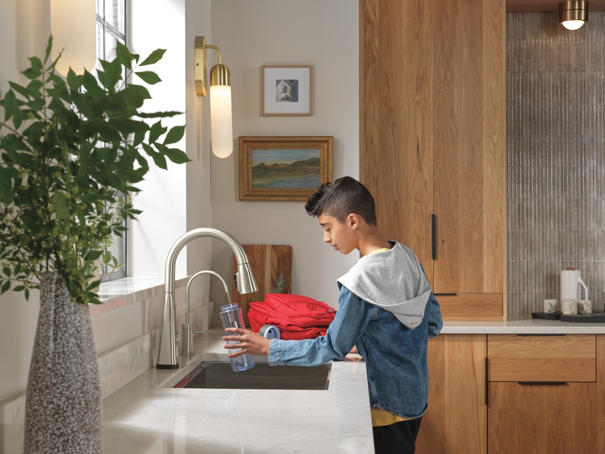 Delta Clarifi™ Contemporary Beverage Faucet