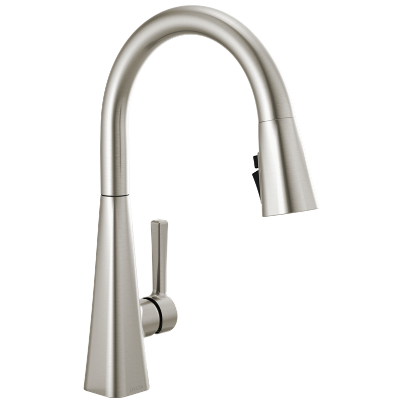Delta Lenta® Single-Handle Pull-Down Kitchen Faucet