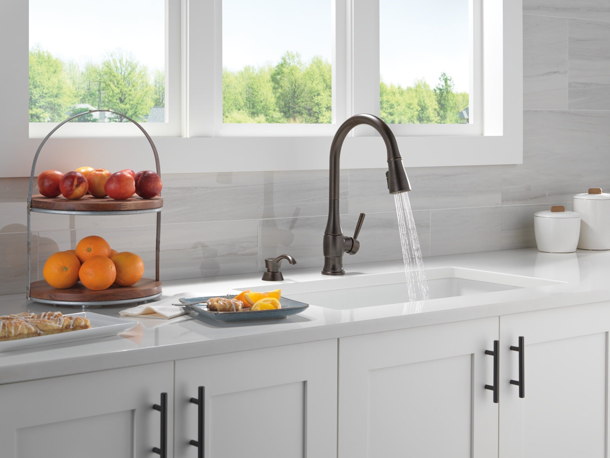 Delta Hazelwood™ Single Handle Pull-Down Kitchen Faucet with Soap Dispenser and ShieldSpray Technology